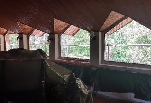 Wiederaufbau und Erweiterung einer Hütte bei Albena