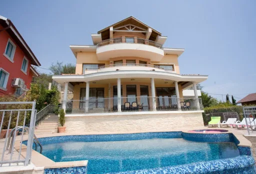 Строителство на инфинити басейн в Балчик, Албена