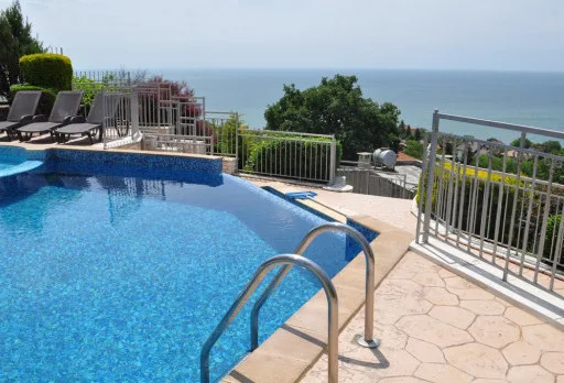 Строителство на инфинити басейн в Балчик, Албена