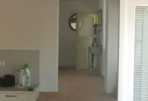 Bau- und Reparaturarbeiten an einem Haus bei Krapets