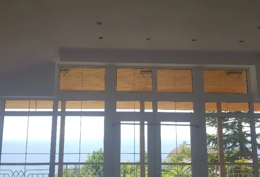 Innenanstrich und Reparaturarbeiten in einer Villa in Balchik