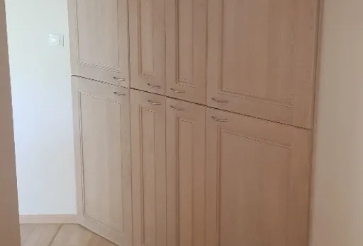 Innenanstrich und Reparaturarbeiten in einer Villa in Balchik
