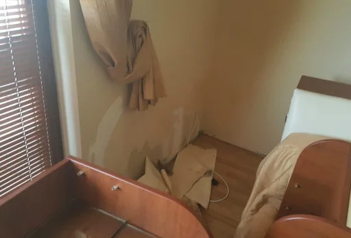 Installation of wallpapers in apartment in Golden sands