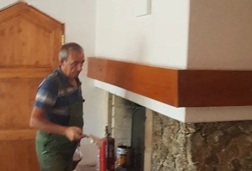 Wiederaufbau und Erweiterung einer Hütte bei Albena