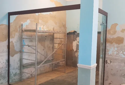 Bau- und Reparaturarbeiten in einem Haus in Varna