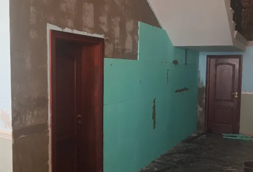 Bau- und Reparaturarbeiten in einem Haus in Varna