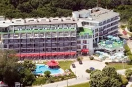 Bau- und Reparaturarbeiten an einem Hotel in Golden Sands
