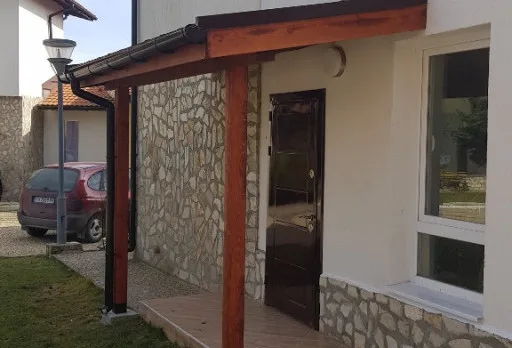 Строителство, реконструкция и ремонт на къща до Албена