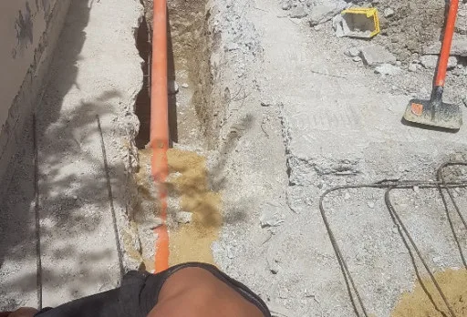 Строителни и ремонтни работи и полагане на PVC тръби за отводняване в Албена