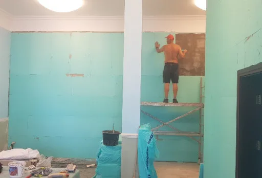 Bau- und Reparaturarbeiten in einem Haus in Varna