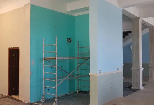 Bau- und Reparaturarbeiten in einem Haus in Varna