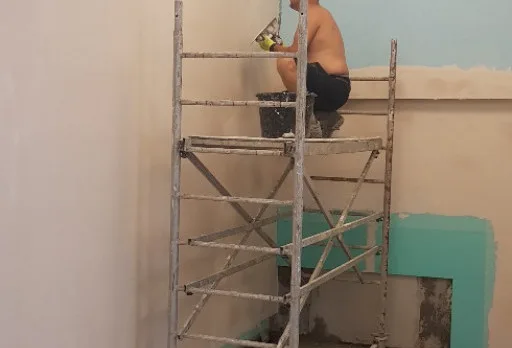 Bau- und Reparaturarbeiten in einem Haus in Varna