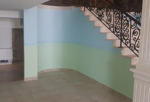 Bau- und Reparaturarbeiten in einem Haus in Varna