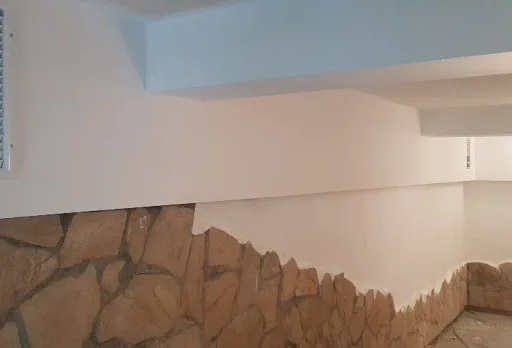 Bau- und Reparaturarbeiten in einem Haus in Varna
