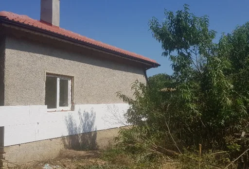 Изолация и вертикална планировка на къща до Дуранкулак