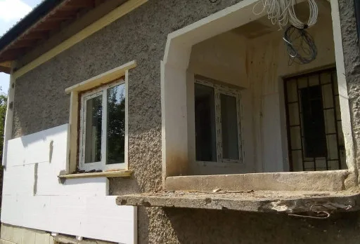 Изолация и вертикална планировка на къща до Дуранкулак