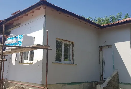 Изолация и вертикална планировка на къща до Дуранкулак