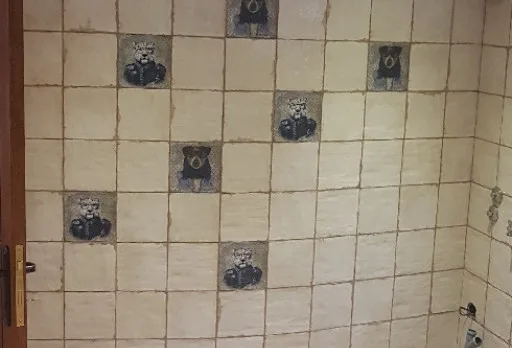 Wiederaufbau und Erweiterung einer Hütte bei Albena