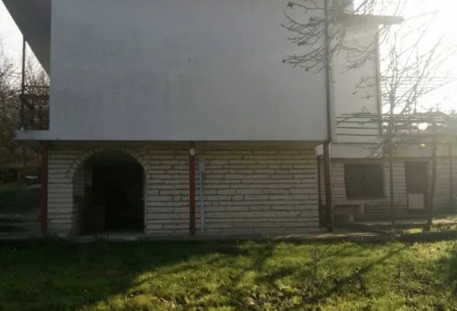 Ремонт на покрив и ремонт на комин на къща в Кранево