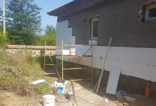 Изолация и вертикална планировка на къща до Дуранкулак