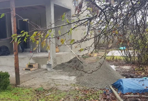 Bodendämmung und Estrichverlegung im Raum Balchik