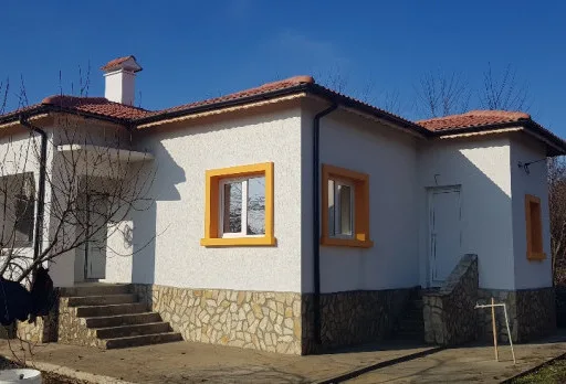 Изолация и вертикална планировка на къща до Дуранкулак