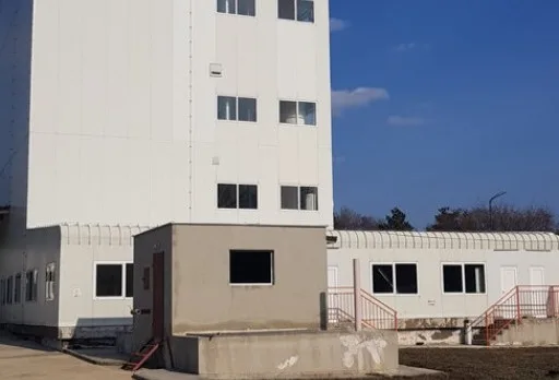 Строително-ремонтни работи на водоем на мелница в Генерал Тошево