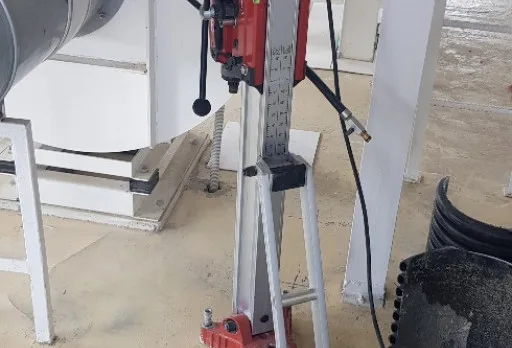 Строително-ремонтни работи и пробиване на отвори с диамантена боркорона при строително-монтажни работи в мелница в Генерал Тошево