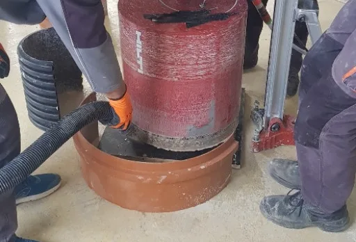 Строително-ремонтни работи и пробиване на отвори с диамантена боркорона при строително-монтажни работи в мелница в Генерал Тошево