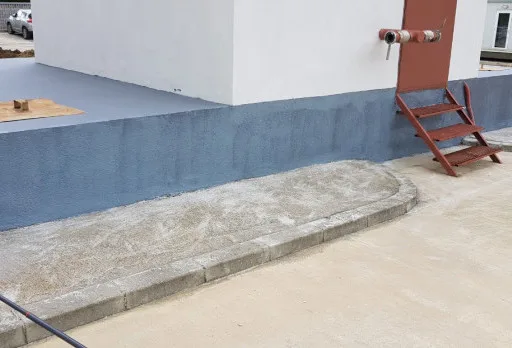 Строително-ремонтни работи на водоем на мелница в Генерал Тошево