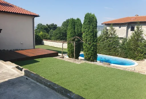 Строителство на барбекю в с. Оброчище, Албена