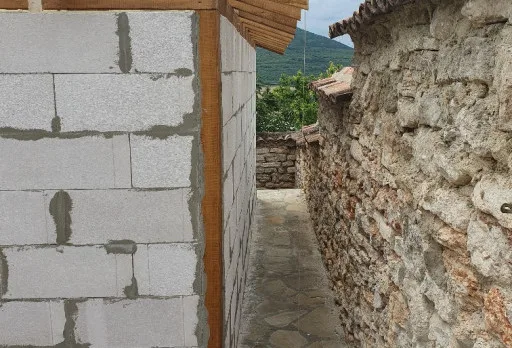 Строителство на барбекю в с. Оброчище, Албена