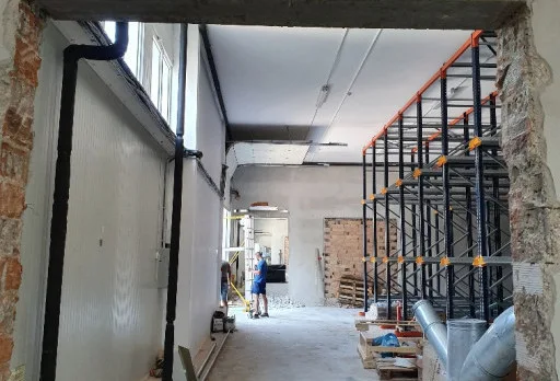 Строителство на бетонови рампи и пробиване на отвори в стени и под в Генерал Тошево