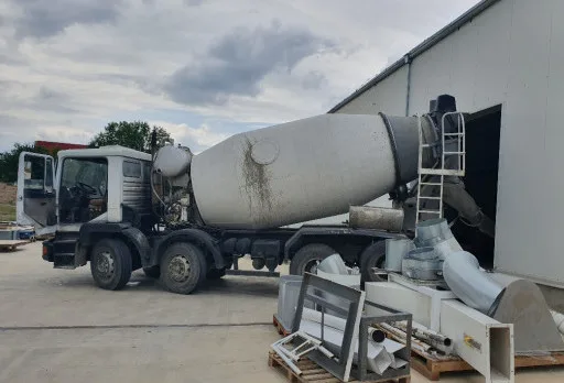 Строителство на бетонови рампи и пробиване на отвори в стени и под в Генерал Тошево