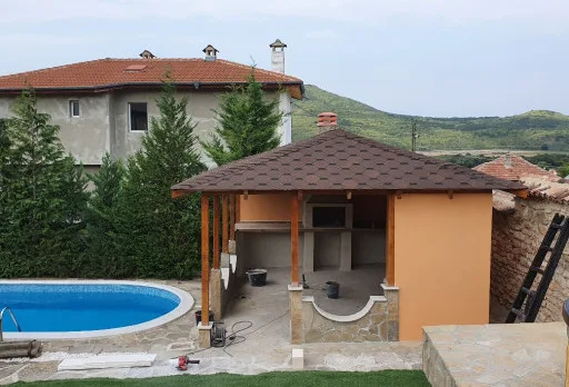 Строителство на барбекю в с. Оброчище, Албена