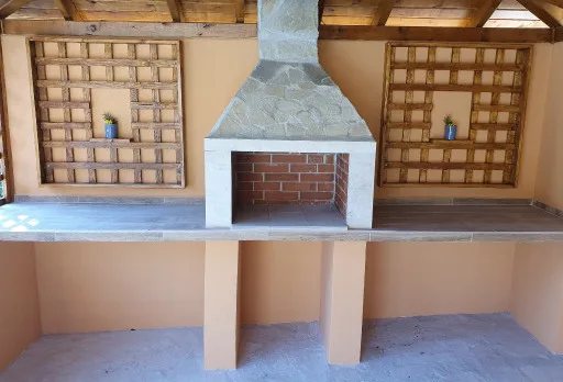 Строителство на барбекю в с. Оброчище, Албена