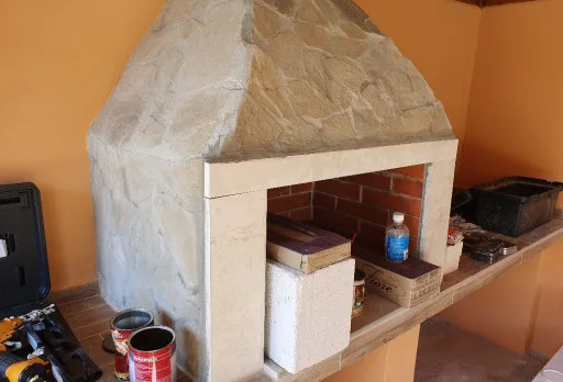 Строителство на барбекю в с. Оброчище, Албена