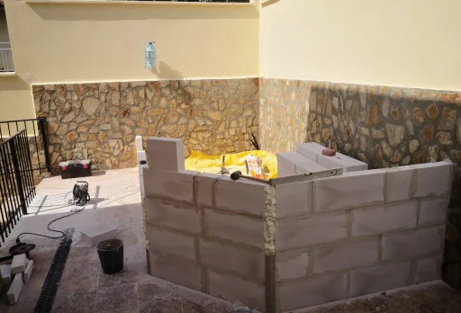 Строителство на лятна къща в Албена