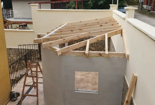 Строителство на лятна къща в Албена