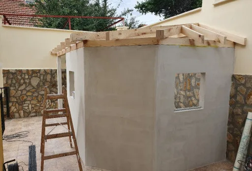 Строителство на лятна къща в Албена