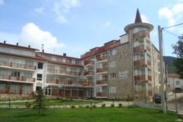 Building apartment complex near Sofia