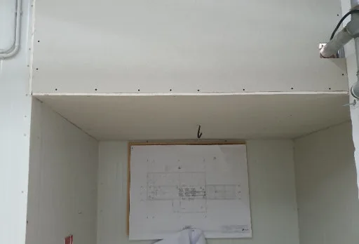 Строителни работи и монтаж на гипсокартон на мелница в Генерал Тошево