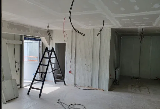 Строителни работи и монтаж на гипсокартон на мелница в Генерал Тошево
