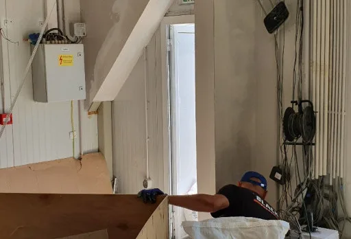 Строителни работи и монтаж на гипсокартон на мелница в Генерал Тошево