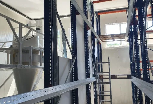 Строителни работи и монтаж на гипсокартон на мелница в Генерал Тошево