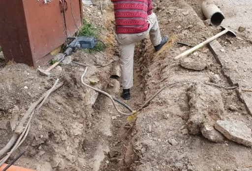 Bau- und Reparaturarbeiten in einem Verwaltungsgebäude in Balchik
