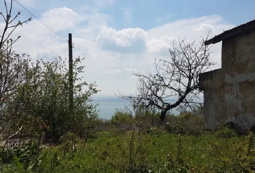 Модерна вила с плосък покрив в Балчик