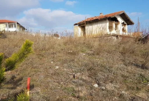 Модерна вила с плосък покрив в Балчик