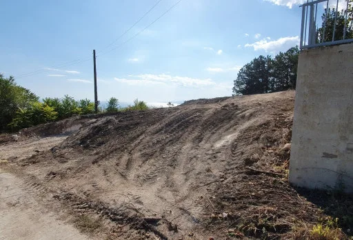 Модерна вила с плосък покрив в Балчик