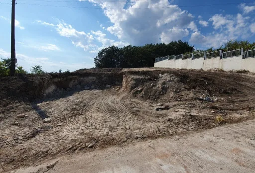 Модерна вила с плосък покрив в Балчик